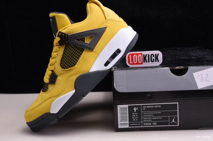 Lightning 4 Jordan CT8527-700 Air Retro 0814